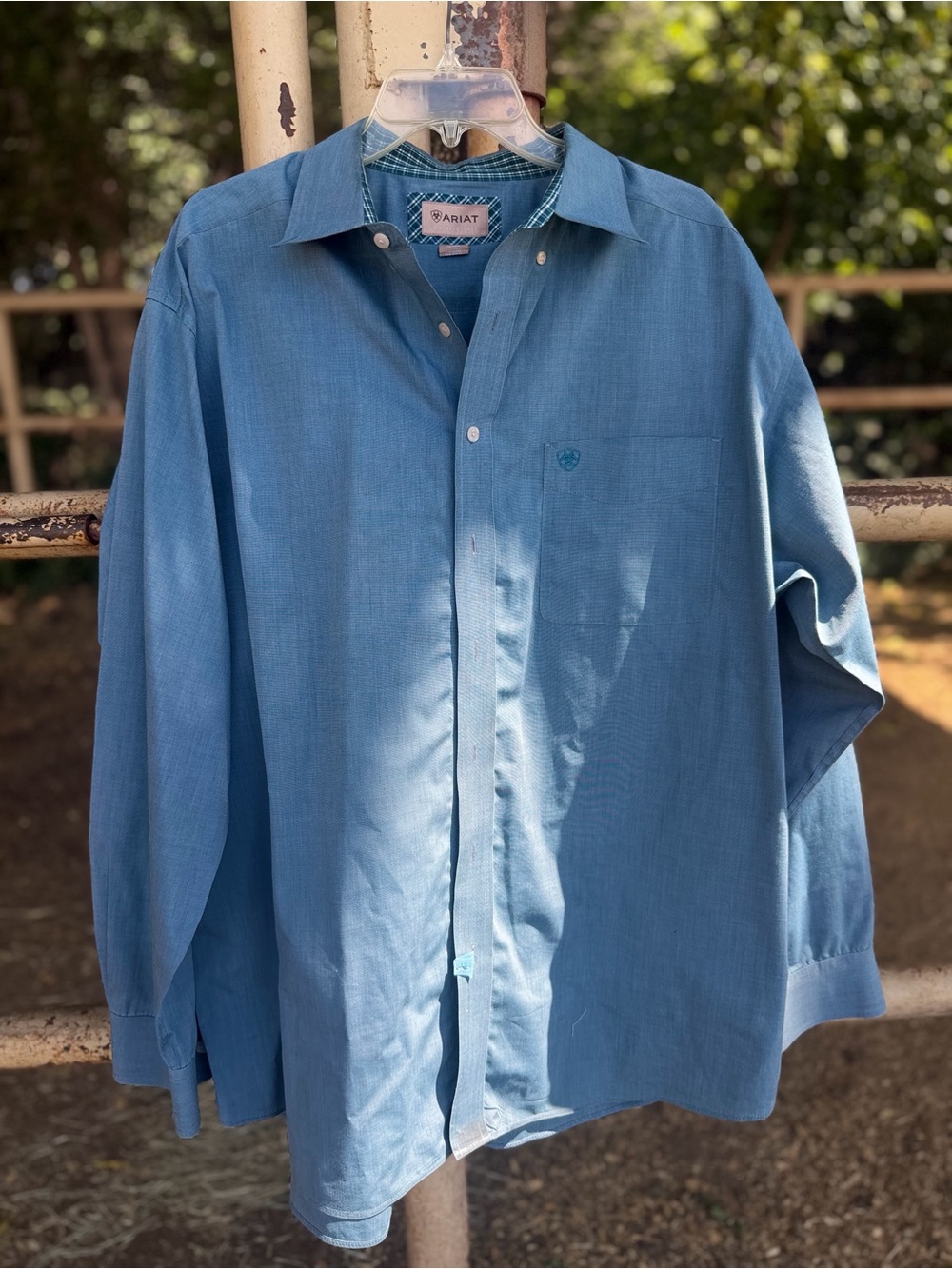 Ariat Men’s Casual Long Sleeve Button-Down Shirt in Light Blue